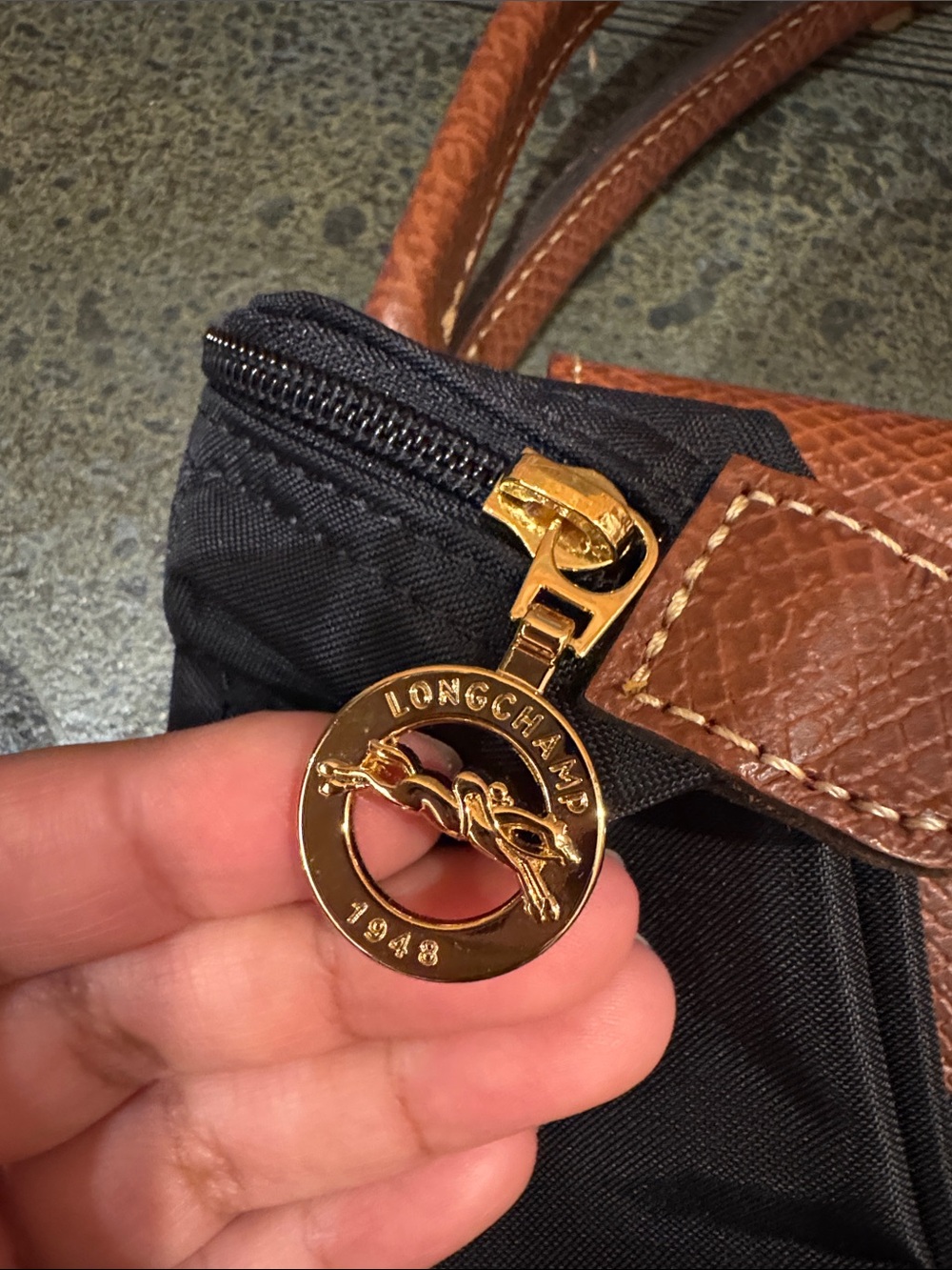 Longchamp Le Pliage Originals HandBag Small. - Picture 3 of 11